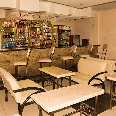 Mates Hotel Найроби Экстерьер фото